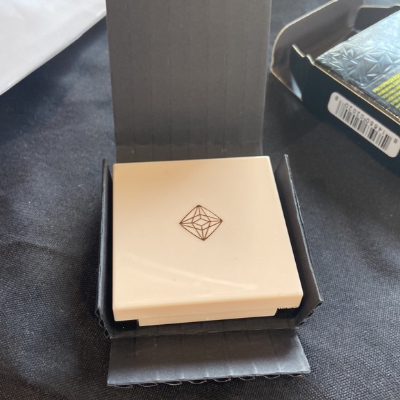 Lash Star Flash of Brilliance Skin Illuminator 3g NIB - Picture 3 of 4